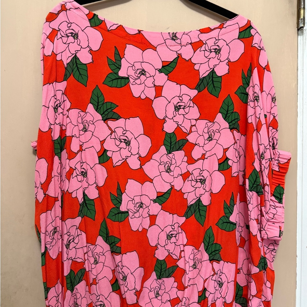 Fighting Eel Ava Sky Pink and Red Gardenia Floral Top
